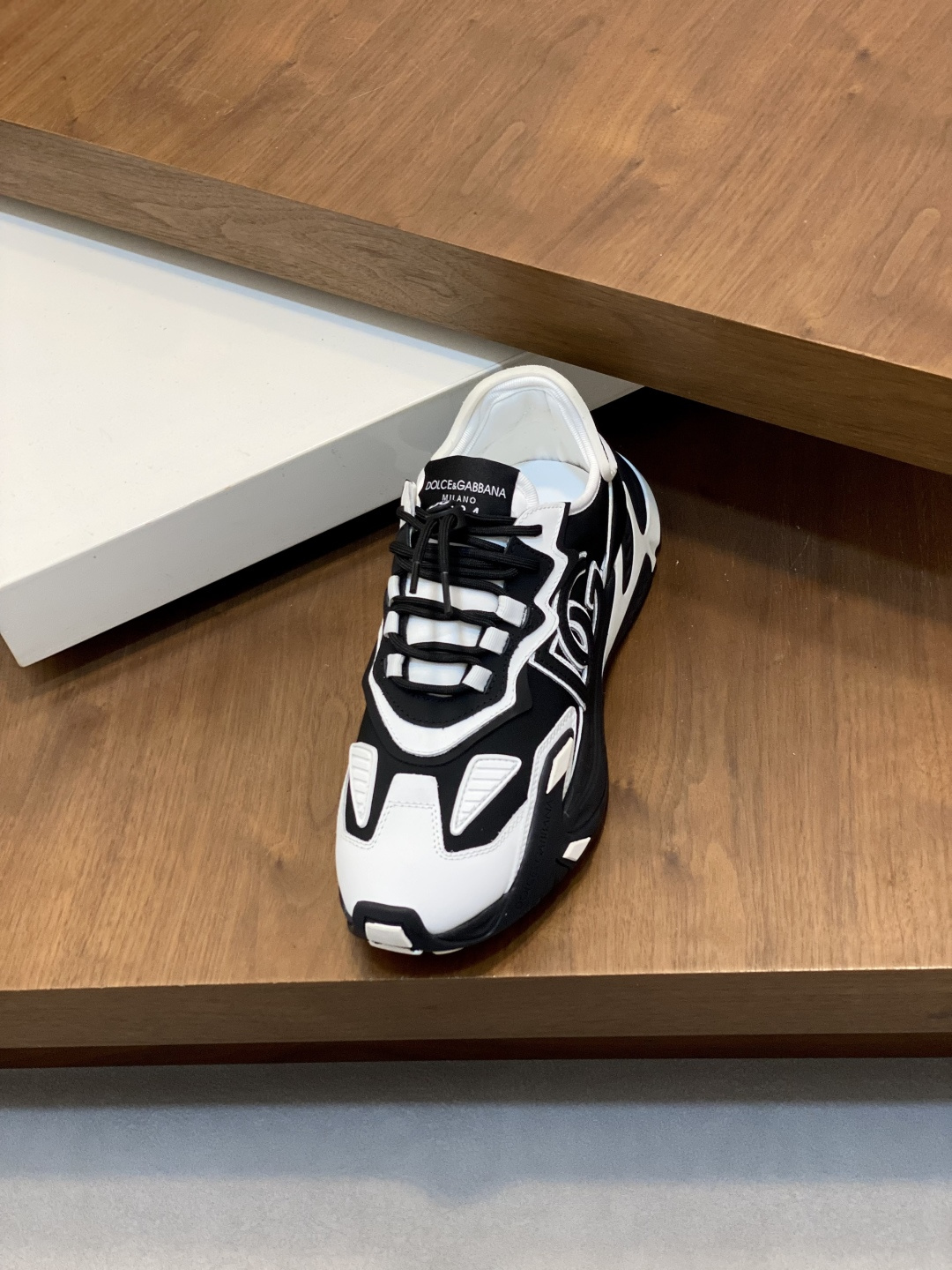 olce & Gabbana shoe